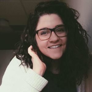 Meet your Posher, Hannah